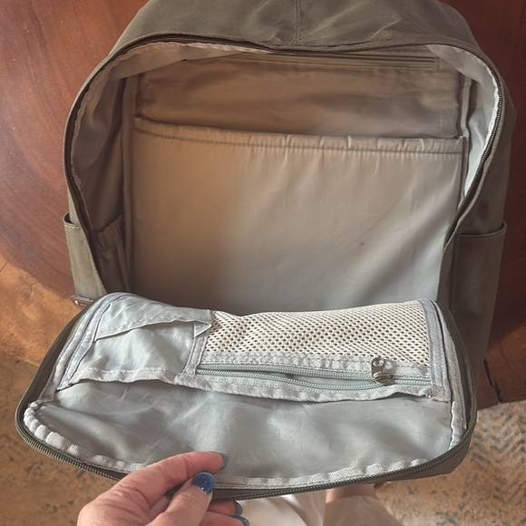 FLORSHEIM GIAN CANVAS BACKPACK - Picture 7 of 11